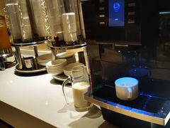 -静之湖湖畔餐厅