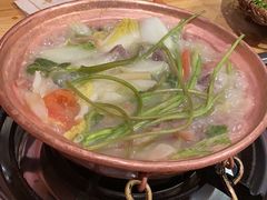 水性杨花-阿婆情腊排骨火锅(金虹路店)