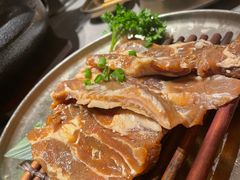 -草家酱蟹炭火烤肉店(珲春南路一店)