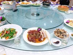 -顺德人家食府(黄金广场店)