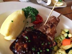 战斧牛排-Bamboo Bar & Grill Restaurant