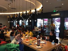 大堂-必胜客(阿罗海店)