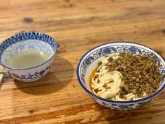 素椒杂酱面-素椒杂酱面(油篓街店)