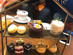 -ZING COFFEE 镜咖啡