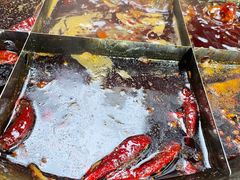 -铜元老码头鳝鱼火锅