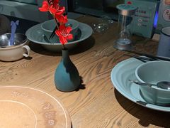 -蜜桃餐厅·伴山(湖滨商业街店)