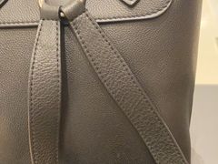 -爱革·奢品·鞋包·衣物·家居(金桥国际商业广场店)