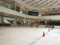-陈露国际冰上中心(天津嘉里汇店)