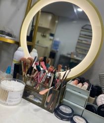 -蜜桃美甲美睫化妆