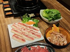 -山居屋炭火烧肉(厚街万达店)