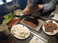 -阪尚皇·原切牛排·烤肉火锅自助(北京路店)