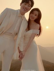 -至臻微拉婚纱摄影