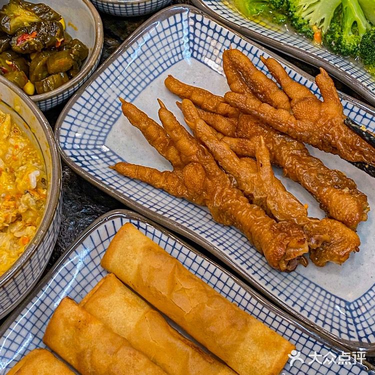 来杭州一定要吃！蟹粉馄饨拌面🦀️真的香晕了！！