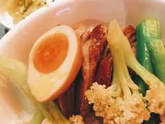 金奖卤鹅肉饭-陈鹏鹏潮汕菜(宝安机场T3航站楼店)