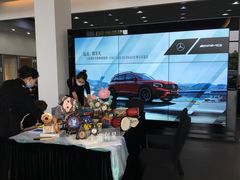 -奔驰上海利星(七宝店)