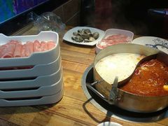 -蒙肥羊·酸汤潮牛·鲜牛肉火锅烤肉自助(岗顶店)