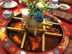 -重庆巴九门老火锅(阳朔店)