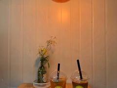 -灯塔咖啡馆BOOK·Coffee Shop