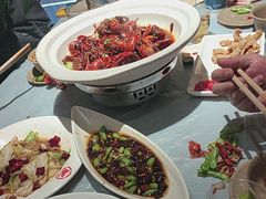 -肥肥虾庄·金牌油焖大虾(杨园滨江时代walk店)