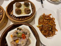 干炒牛河-稻香酒家·34年老字号·港式粤菜(汉街店)