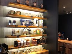 -星巴克(杭州临平万达广场店)