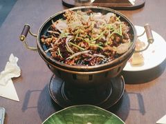 -湖畔鲁菜·二十年老字号餐厅(大明湖店)