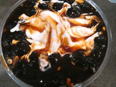 -喜茶(上海打浦桥日月光gelato lab+店)