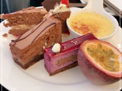 -圣丰索菲特·2 On 988 Café 自助餐厅