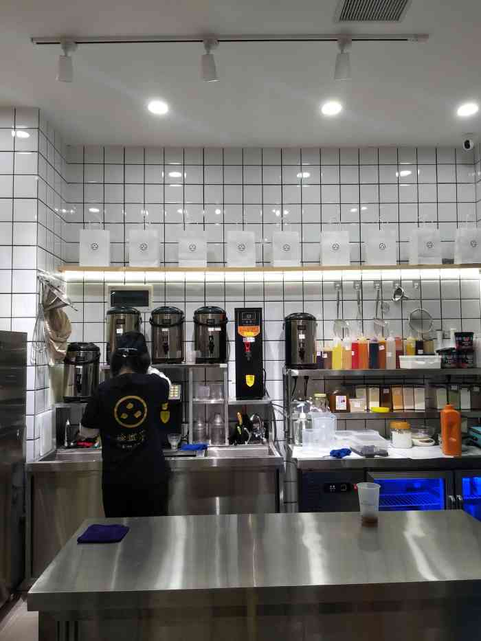 珍蜜堂(宝龙城市广场店)-"珍蜜堂地址位于台江区宝龙城市广场一楼这.