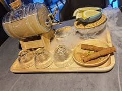 -INNS BAR 音乐酒吧餐厅