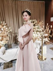 -伯瓷皇后婚纱艺术空间