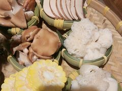 -慢丽江·云南野生菌土鸡锅(付家庄店)