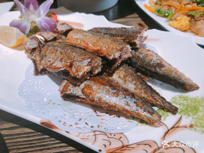 18plus音乐餐吧-秋刀鱼-菜-秋刀鱼图片-郑州美食-大众点评网