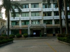 -广州市白云区图书馆