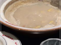 -三人行骨头王火锅(长寿店)