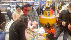 -乐高品牌旗舰店(人民广场店)