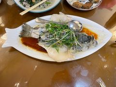 -老崇左特色风味食馆