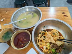 -刘二店正宗裤带面(围墙巷店)