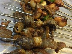 -清真磊磊烧烤老店(饮虎池街34号店)