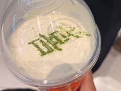 -喜茶(北京华贸购物中心店)