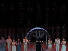 -交通银行前滩31演艺中心