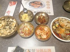 -草家酱蟹炭火烤肉店(珲春南路二店)