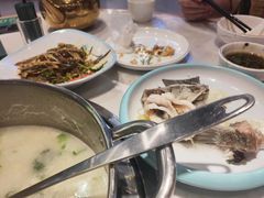 -粤顺渔坊·中山脆肉鲩火锅(清湖店)