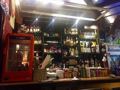 -HIHE Bistro·Oyster Bar(华熙live店)