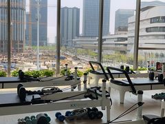 -Z&B Fitness Studio·Gym(前滩L+PLAZA店)