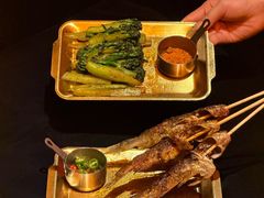 -何师烧烤Pro ·江湖川菜·小龙虾·精酿啤酒(太古里旗舰店)