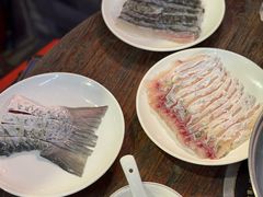 -正能量脆肉鲩火锅