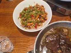 -黄泥岗·地道湖北菜(奥特莱斯店)