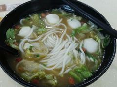 -龙记桂林米粉(财满街店)