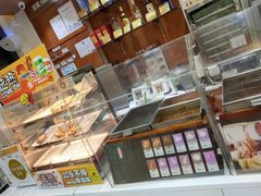 -全家便利店(沪太路三店)